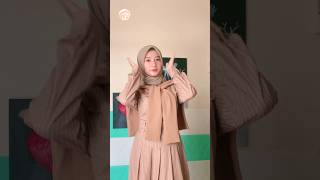 joget astaga naga 😜 shorts joget hijab cantik shortvideo [upl. by Xet]