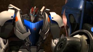 Arcee Team Talk To Smokescreen [upl. by Zerk]