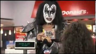 KISS TRABAJANDO EN WAL MART [upl. by Marpet]