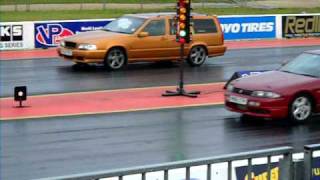 Volvo V70R vs Nissan Skyline Gtst 160 santa pod t5r [upl. by Snehpets]