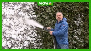 Deze man maakt sneeuw voor de Winterspelen [upl. by Uzia]