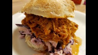 Pulled Chicken uit de slowcooker  Recept  NLBE  Plezierindekeukennl [upl. by Fellner]