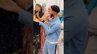 Dayax Dalnuurshe Aroos somalitiktok duet shaadiyosharaf hiphopdance funny qisooyin rapdance [upl. by Thurmann]