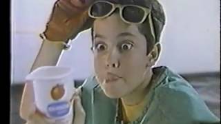 Comercial Yogurt Dannon 1985 [upl. by Kannry296]