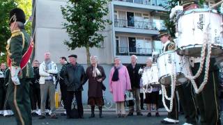 Klaroenkorps Harmonie Amicitia Banholt  Parade Taptoe Heerlen 2011 [upl. by Litton]