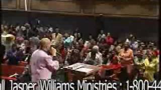 Im Goin Home on the Morning Train  Rev Jasper Williams Jr Singing [upl. by Aivataj]