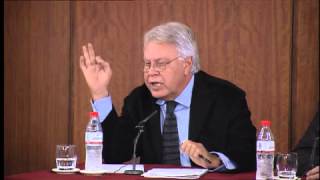 Felipe González España y Europa ante la crisis [upl. by Leschen]