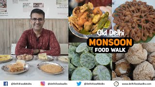 Old Delhi Monsoon सावन Special Food Walk I कमलगट्टा घेवर अनरसे फेनी रेत वाली छल्ली सुंदर जलेबी [upl. by Ahsiena258]