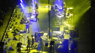 David Gilmour  SORROW  at Madison Square Garden NYC [upl. by Rechaba317]