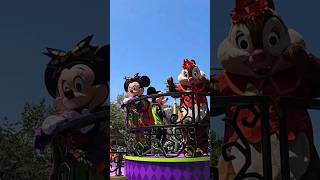 TrickorTreat  Disneyland Halloween disneyland disneylandparade disneylandhalloween [upl. by Llehsam116]