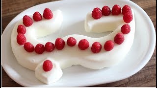 Entremet mousse au yaourt et framboise facile et délicieux  تحلية موس الزبادي سهلة و رائعة [upl. by Eeloj977]