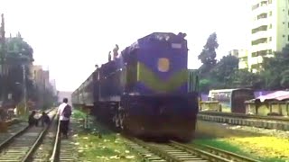 RAJSHAHI Commuter Train 🌴 রাজশাহী টু ঢাকা  Bangladesh Railway  iNFiRU [upl. by Suilenrac]