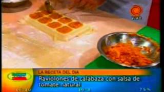 La receta Ravioles de calabaza con salsa de tomate natural pt3 201101103gp [upl. by Reifinnej]