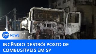 Fumante causa incêndio em posto de combustível em São Paulo  SBTNewsnaTV 070524 [upl. by Aenej948]