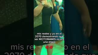 Los movientos de este sacerdote bailando bachata pusieron nervioso al diablo [upl. by Buzz]