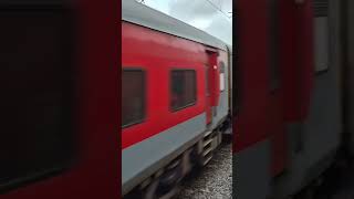 12796 Lingampalli Vijayawada Intercity Crossing Visakha Exp train crossing wap7 [upl. by Gahan]