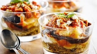 Griekse moussaka met vegetarisch gehakt  Bertyn recept [upl. by Ahsinrat]