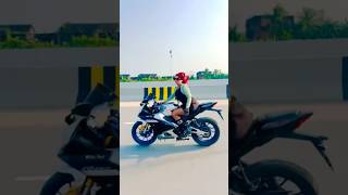 Lady biker sortvideo bikelover 300fit [upl. by Williamsen]