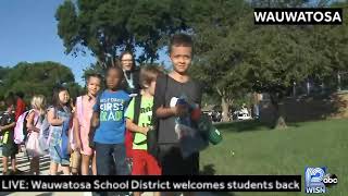 LIVE Wauwatosa School District welcomes students back [upl. by Micheil]