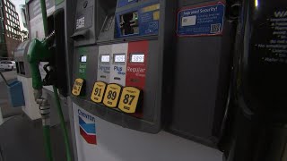 GasBuddy expert explains why Chattanooga gas prices fluctuate [upl. by Ermengarde]