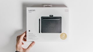 UNBOXING Wacom Intuos Small [upl. by Assel553]