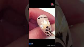 Beautiful flower nail polish design💅shortsnaildesigns nails nailartytshorts [upl. by Mikael]