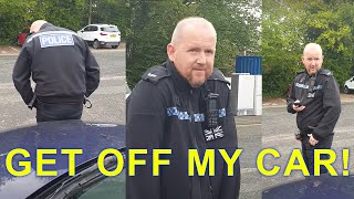 Lancashire police officer👮‍♂️ sits on civilians car provokes incident amp trespass watch what happens [upl. by Idissak]