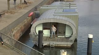 Leben auf dem Wasser Hausboote in Hamburg [upl. by Weaks130]