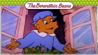 The Wild Wild Honey  Berenstain Bears Official [upl. by Nada309]