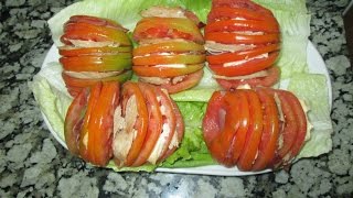 Cómo preparar unos tomates rellenos al hornoHow to make baked tomatoes [upl. by Ardiedal]