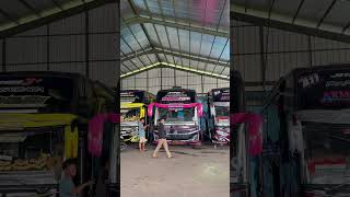 Auto Jogett 😅Bus Black Pink modul Dav Musical airhorn basuri tunggaljaya davairhorn [upl. by Yllehs537]