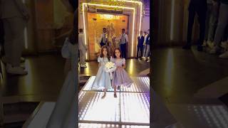 اجمل هديه من اصغر عروستين 🥺🥺❤️❤️ wedding explore foryou [upl. by Htyderem]