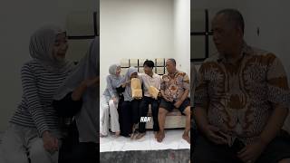 KASIH 100JT KE MAMAH DAN PAPAH BUAT BIAYA UMROH🥹 [upl. by Emmalee]