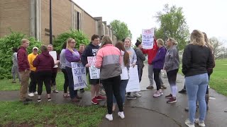 Students upset Hiwassee College closing [upl. by Johanna603]