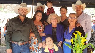 El Cumpleaños De Doña Antonia Hernandez Herrera Mimbres Valparaiso [upl. by Kurtis]