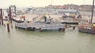 Janson Bridging Tijdelijke Brug Terschelling [upl. by Cinnamon]