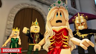 THE ROYAL PRINCESS RAN AWAY TO FIND LOVE ROBLOX MOVIE CoxoSparkle [upl. by Nilorac]