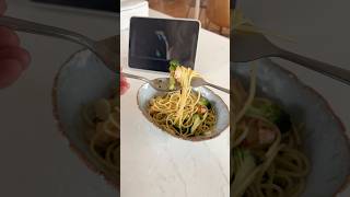 Solo lunch today shrimp and broccoli oil pasta It’s feeling extra chilly in LA today… [upl. by Harry]