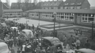 Een kleuterschool verhuist 1955 [upl. by Swee431]