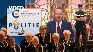 Geldverspilling bij de politie  Zondag met Lubach S05 [upl. by Eillas]