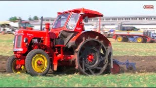 Rottelsdorfer Traktoren Treffen 34  Old Tractor and Combine Harvester Show [upl. by Nwahsirhc]