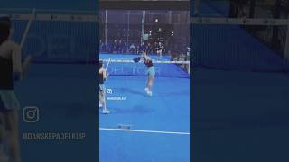 Kick Smash x3  Remate Por Tres 💪🏻☄️  Julia Isabella Wiese padel sports padeltennis [upl. by Sabian]