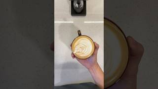 Latte Art 136 咖啡拉花 coffee coffeeart homebarista coffeelover latteart latte shorts trending [upl. by Ahsirak704]