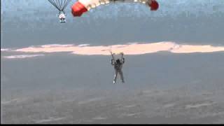 شاهد ما لم تلتقطه الكاميرات في قفزة فيليكس Felix Free Fall [upl. by Vallie]