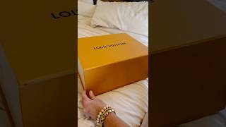 Opening Louis Vuitton Speedy bag louisvuitton handbags lvspeedy lvmonogram louisvuittonbag [upl. by Mccarty]