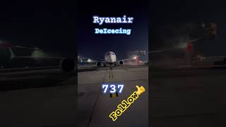 Ryanair 737 deicing vienna aviation deicing 737 ryanair [upl. by Winser]