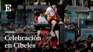 Los hinchas de Real Madrid festejan el triunfo en la Champions 2022 en Cibeles íntegro  EL PAÍS [upl. by Analli]