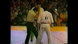 Kyokushin Karate Legends  Makoto Nakamura [upl. by Jabe]