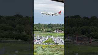 Landung von einer A 321 von Turkisch Airlines aviation planespotting [upl. by Venita722]