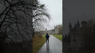 Balmoral Castle berada di Aberdeenshire Skotlandia United Kingdom [upl. by Saiasi605]